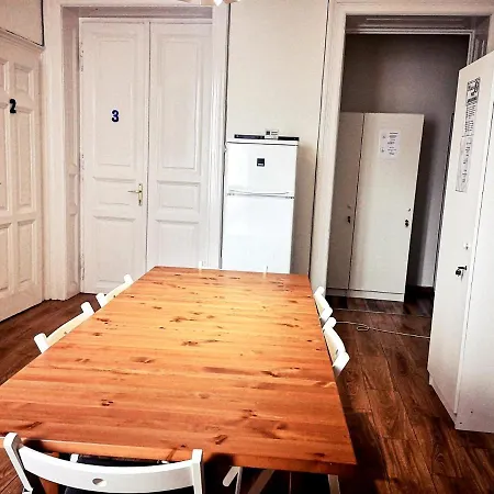 Bono Apartman Ii *