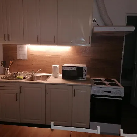 Bono Apartman Ii Guest house